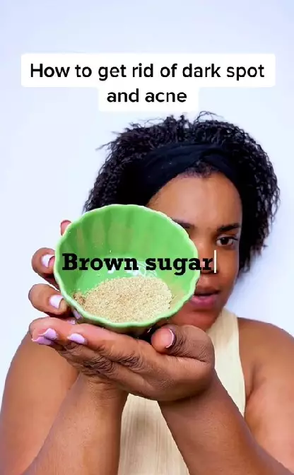Bikin scrub untuk atasi flek hitam 2 bahan dapur TikTok Bikin scrub untuk atasi flek hitam 2 bahan dapur TikTok