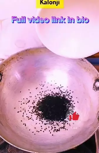 Wanita India ini bagikan cara menutupi tampilan uban TikTok Wanita India ini bagikan cara menutupi tampilan uban TikTok