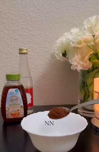 Atasi tampilan flek hitam di wajah TikTok