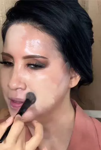 Ibu-ibu flek hitam lebih muda TikTok