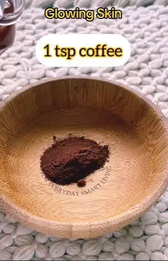 Atasi wajah kusam berflek hitam jadi glowing Berbagai sumber