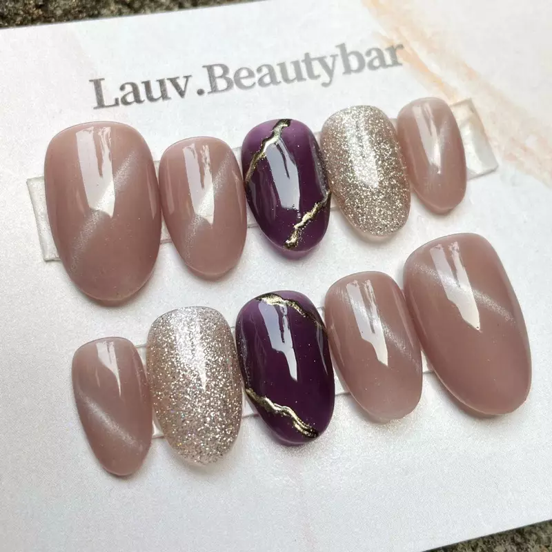 Rekomendasi kuku palsu berbagai sumber Rekomendasi kuku palsu berbagai sumber