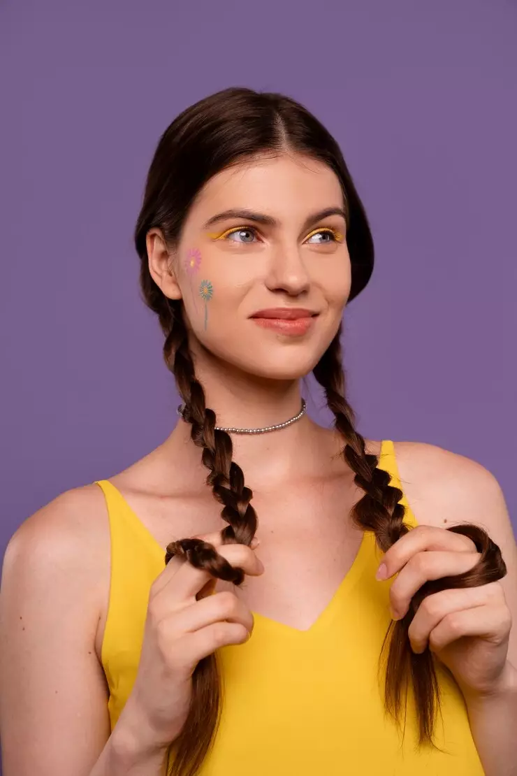 trik mengeriting rambut pakai alat sederhana © berbagai sumber trik mengeriting rambut pakai alat sederhana © berbagai sumber