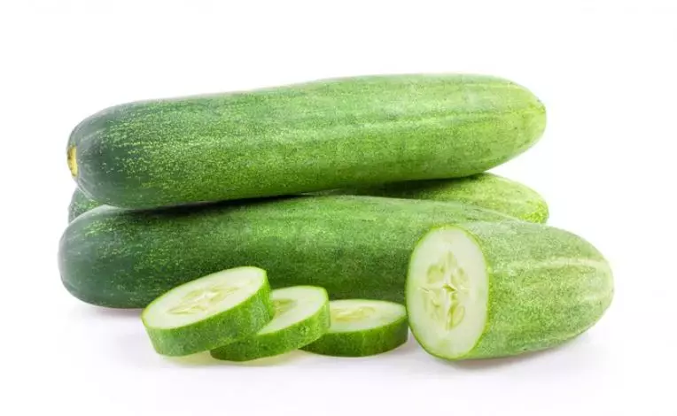 Timun hilangkan kerutan di wajah kendur Berbagai sumber Timun hilangkan kerutan di wajah kendur Berbagai sumber