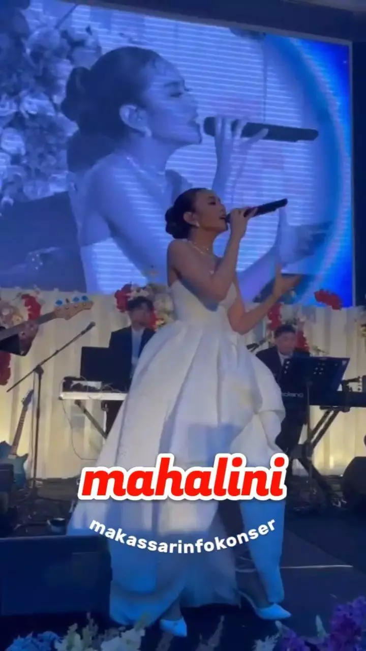 potret mahalini gaun saingi pengantin © berbagai sumber