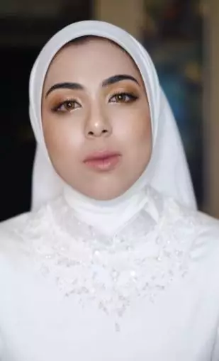 7 Potret detail makeup istri Virzha di hari pernikahan Berbagai sumber