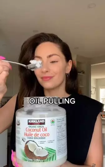 VCO atasi gigi kuning berkarang TikTok VCO atasi gigi kuning berkarang TikTok