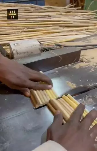 Potret pembuatan brush makeup jauh dari kata higienis Berbagai sumber