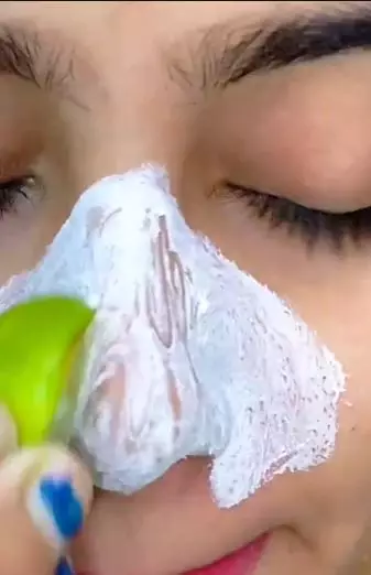 Lemon bisa angkat komedo di hidung TikTok Lemon bisa angkat komedo di hidung TikTok