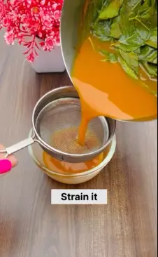 cara atasi ketombe pada kepala. berbagai sumber