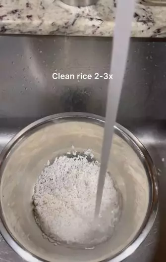 Beras cerahkan wajah berflek hitam TikTok