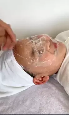 cerahkan flek hitam pakai 1 tanaman berbagai sumber