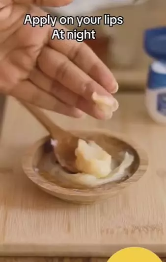 Bikin bibir lembut & cerah tanpa beli lip balm Berbagai sumber