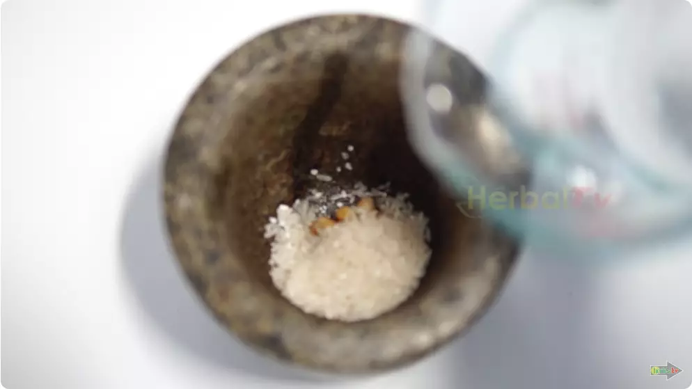 cara redakan memar membiru di kulit tangan berbagai sumber