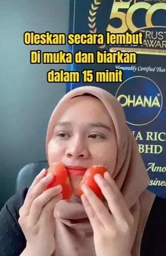 2 Bahan dapur atasi komedo hitam dan putih Berbagai sumber