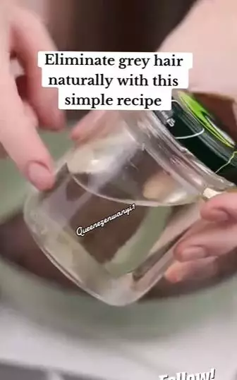 Pudarkan tampilan uban agar kembali hitam Berbagai sumber Pudarkan tampilan uban agar kembali hitam Berbagai sumber