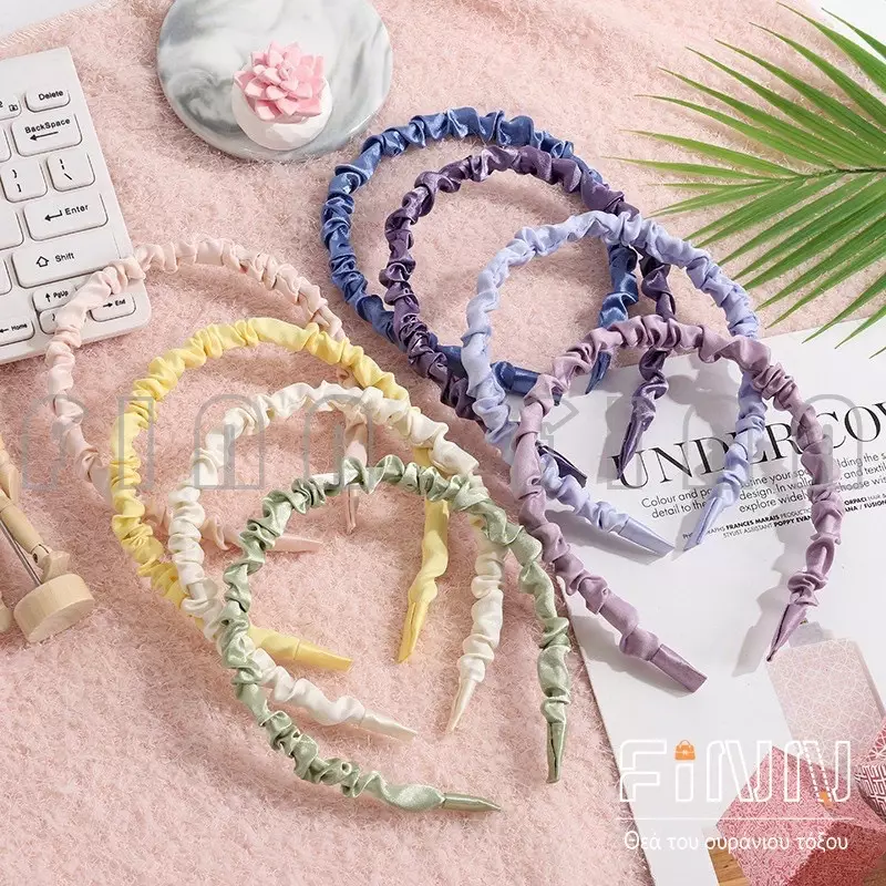 Rekomendasi aksesoris rambut untuk anak sekolah © 2024 brilio.net