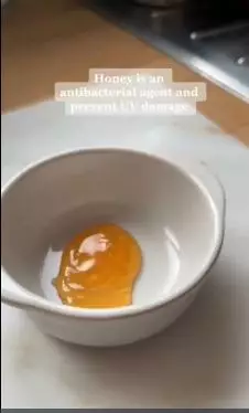 cara atasi kulit wajah berjerawat. berbagai sumber