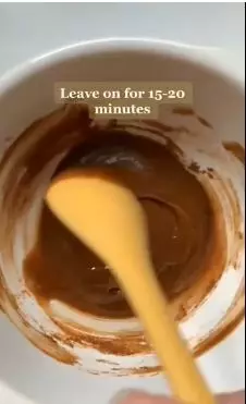 cara atasi kulit wajah berjerawat. berbagai sumber