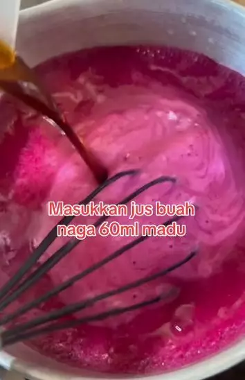 Buah naga bisa bikin wajah tetap kencang dan awet muda Berbagai sumber