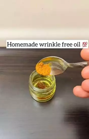 Minyak zaitun dicampur 3 bahan bisa kencangkan kerutan di wajah Berbagai sumber Minyak zaitun dicampur 3 bahan bisa kencangkan kerutan di wajah Berbagai sumber