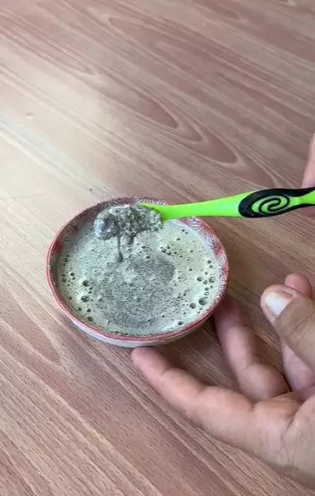 Pasta gigi dicampur 1 jenis rempah bisa atasi plak dan gigi kuning  Berbagai sumber