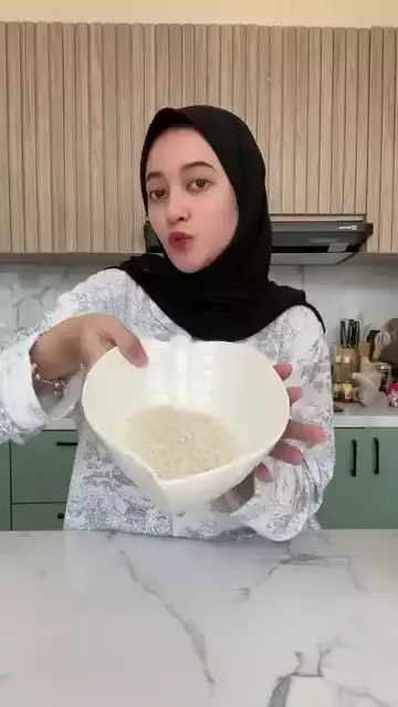 Cara bikin masker untuk kenyalkan kulit © Instagram