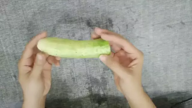 cara hilangkan garis halus seperti botox © YouTube