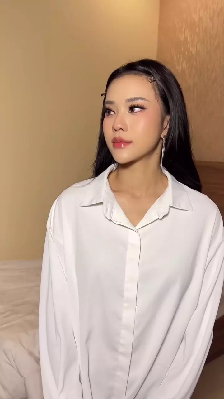 makeup Jessica Jane saat acara sangjit © 2025 brilio.net