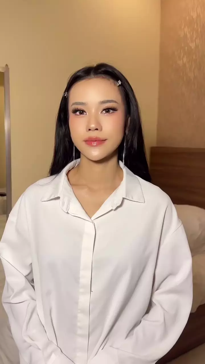 makeup Jessica Jane saat acara sangjit © 2025 brilio.net