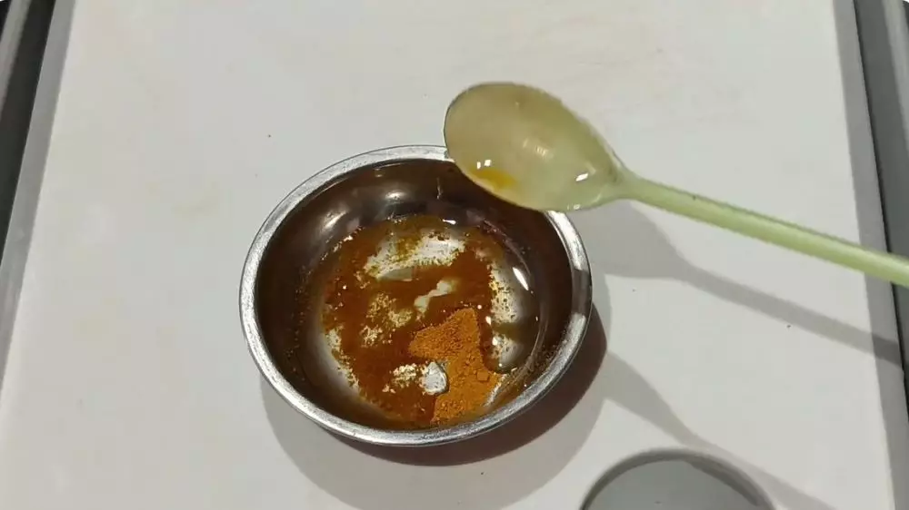 cara samarkan garis halus dan kerutan © YouTube cara samarkan garis halus dan kerutan © YouTube