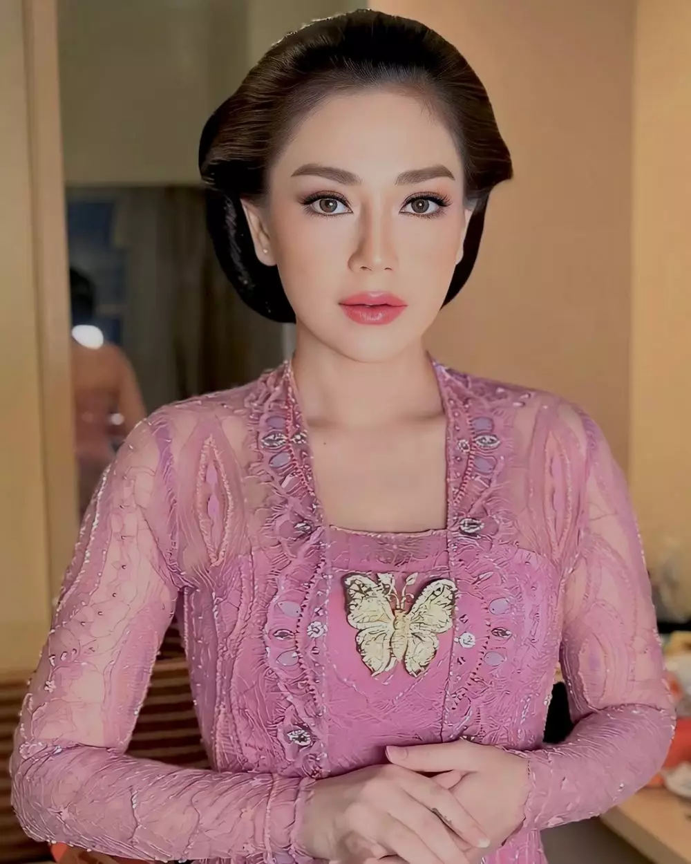 Potret dulu dan kini Celine Evangelista berbagai sumber 