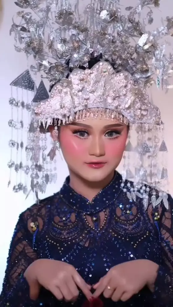 Awalnya disebut mirip fajar sad boy © Instagram