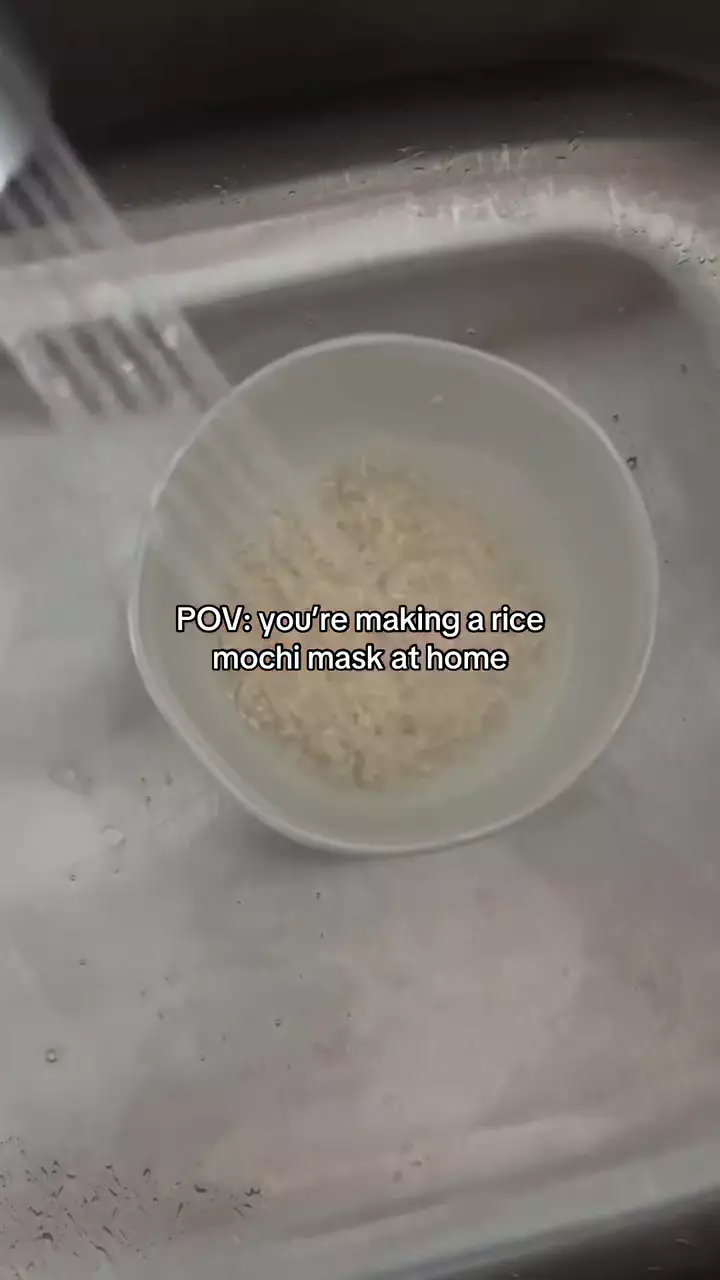 Cara bersihkan pori-pori © Instagram