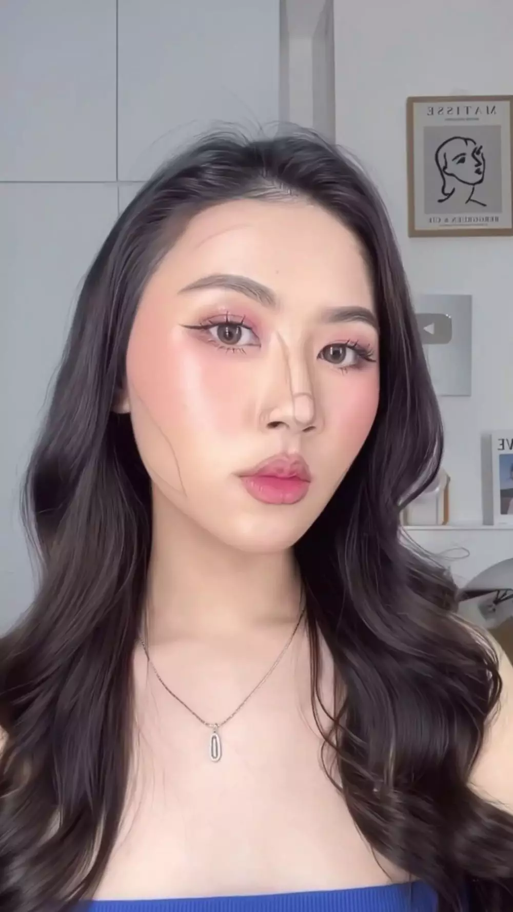 alternatif shading hidung dan pipi © YouTube