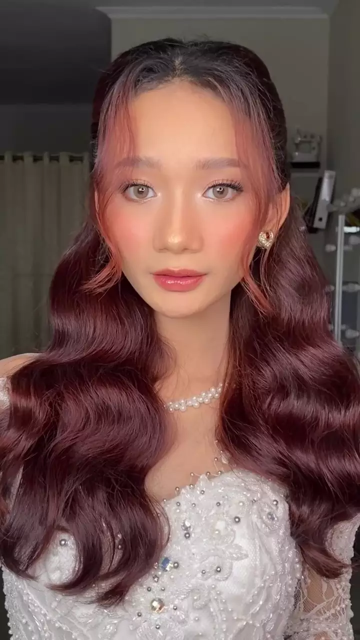 cewek dengan hidung 'jambu' © Instagram