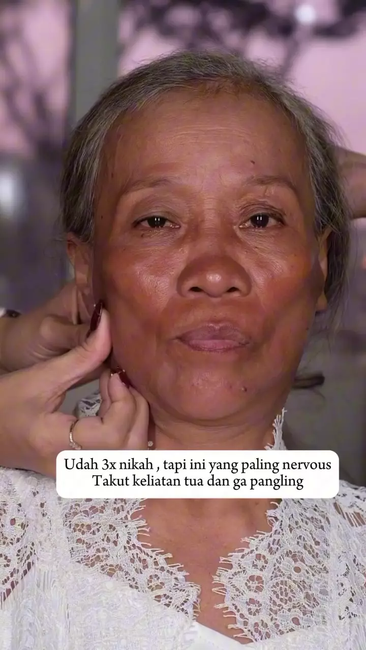 Transformasi pengantin 70 tahun dirias pinkish © Instagram