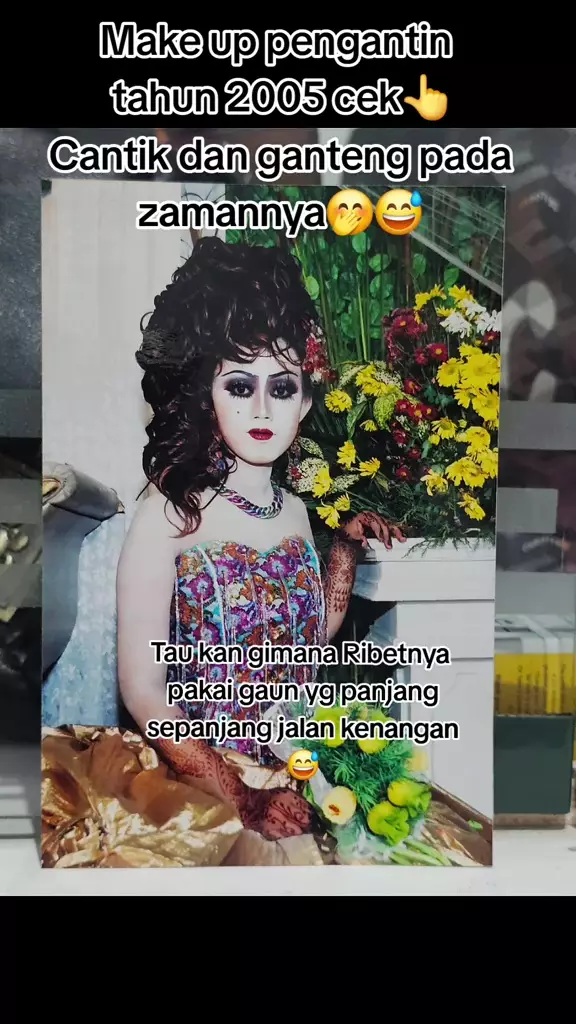 potret makeup pengantin ala 2005 © TikTok potret makeup pengantin ala 2005 © TikTok