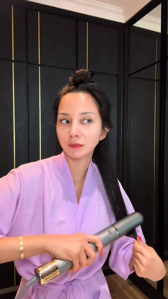 5 perawatan rambut Dinda Kirana © TikTok