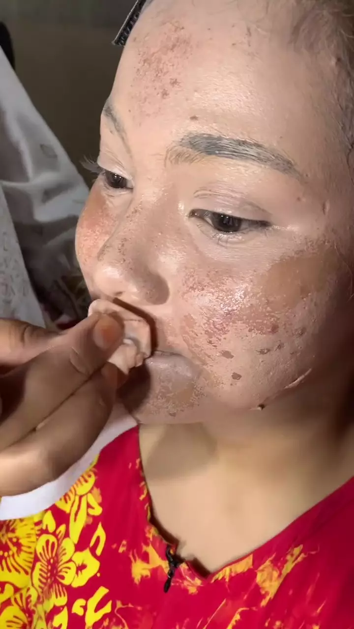 Tunjukkan complexion luntur © Instagram