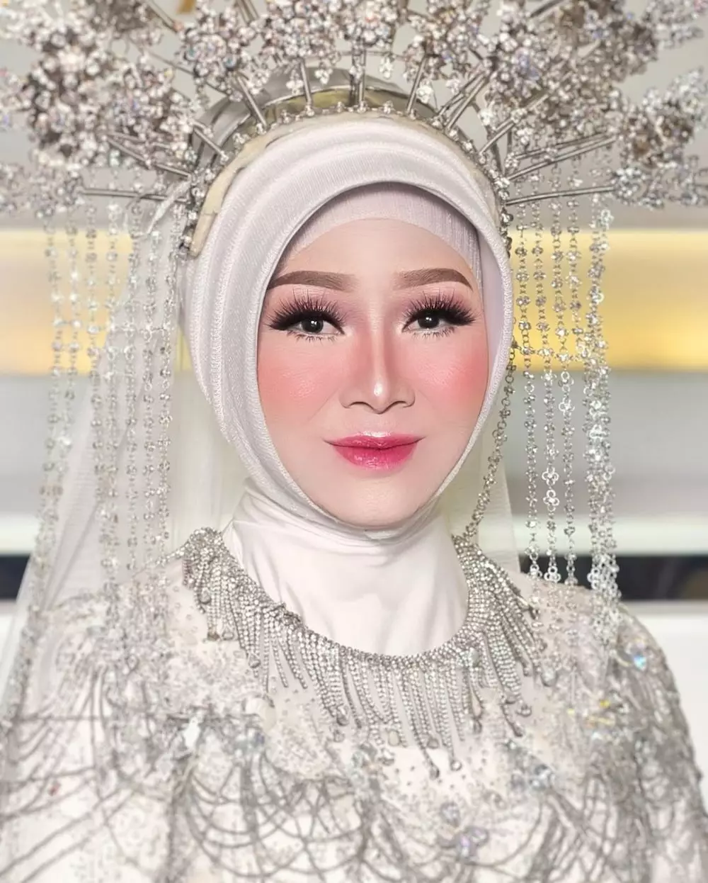 transformasi nenek-nenek dirias pinkish © Instagram transformasi nenek-nenek dirias pinkish © Instagram
