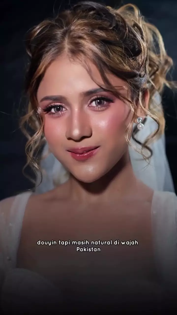douyin makeup di wajah cewek Pakistan © Instagram douyin makeup di wajah cewek Pakistan © Instagram