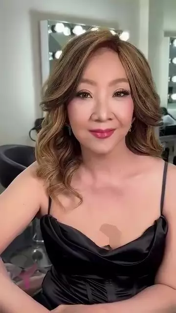 transformasi ibu-ibu dirias semi-bold © Instagram transformasi ibu-ibu dirias semi-bold © Instagram