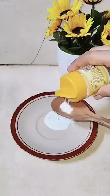 tumit pecah-pecah bisa kembali mulus © Instagram tumit pecah-pecah bisa kembali mulus © Instagram