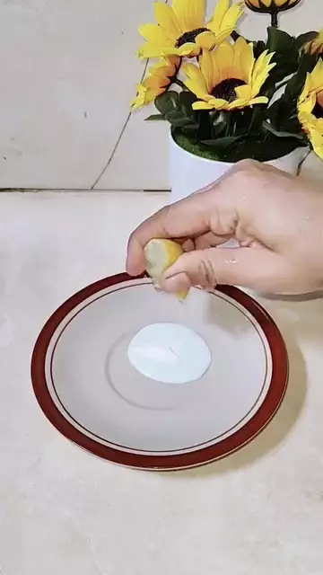 tumit pecah-pecah bisa kembali mulus © Instagram tumit pecah-pecah bisa kembali mulus © Instagram