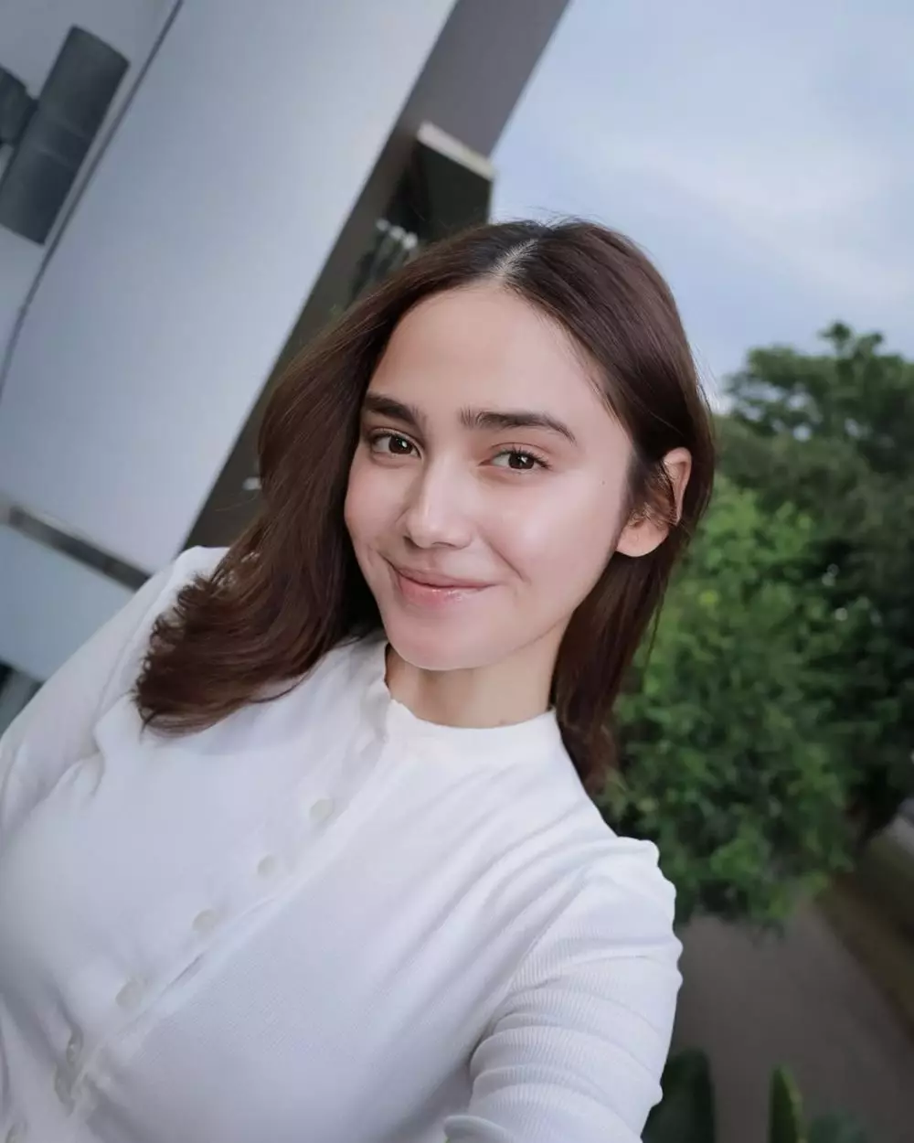 perawatan wajah Syifa Hadju agar selalu glowing © Instagram 