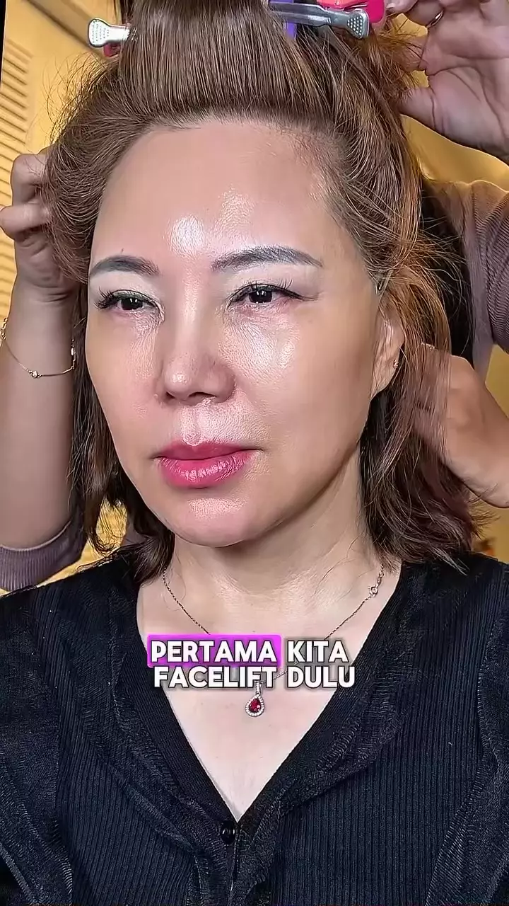 MUA ini sukses ubah wajah wanita paruh © Instagram