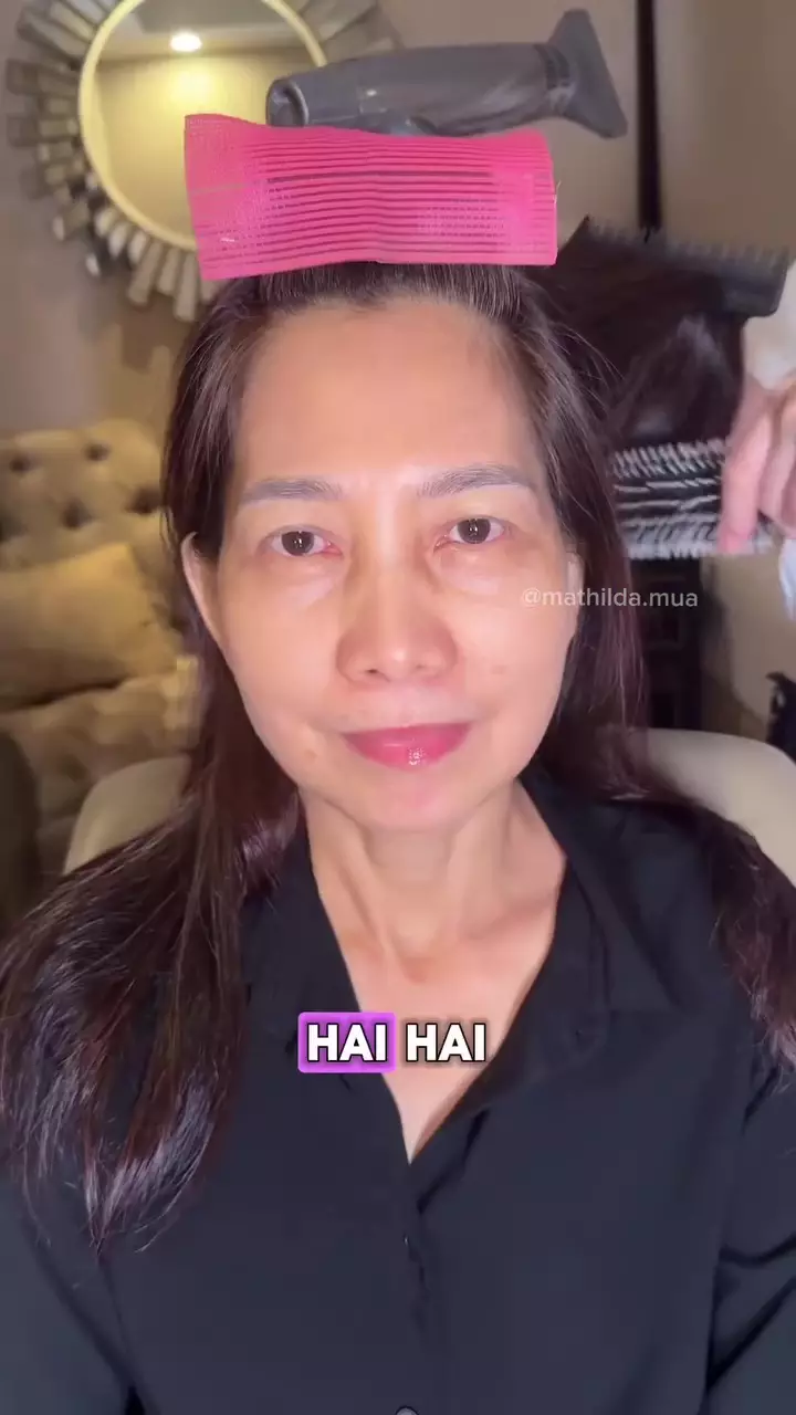 ibu pengantin dirias glowing-shimmer makeup © Instagram ibu pengantin dirias glowing-shimmer makeup © Instagram