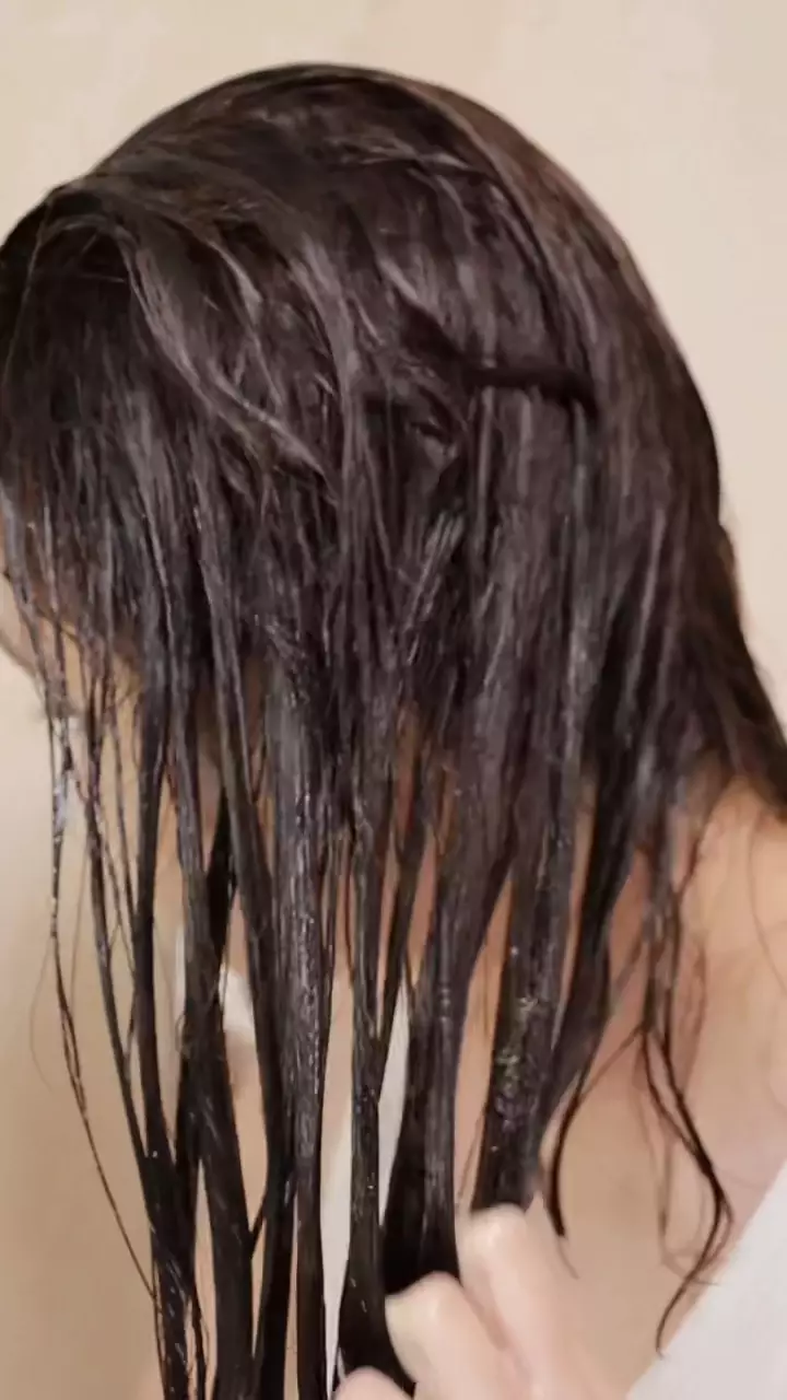 hair care routine ala Syifa Hadju © TikTok hair care routine ala Syifa Hadju © TikTok