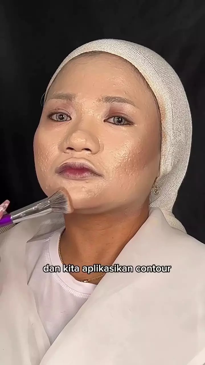 Kurang puas hasil makeup pernikahan © Instagram Kurang puas hasil makeup pernikahan © Instagram